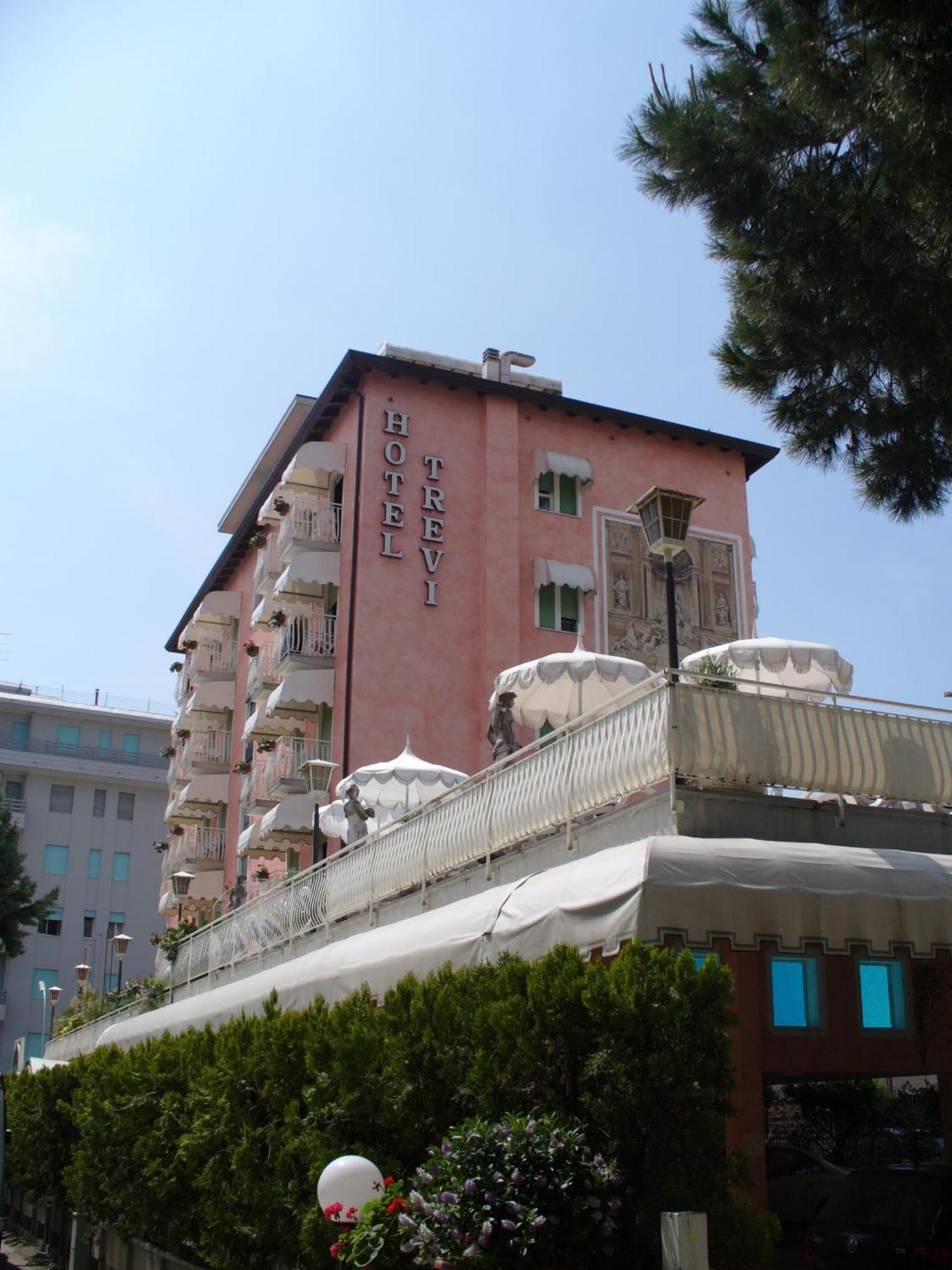 Hotel Trevi 리도 디 예솔로 외부 사진